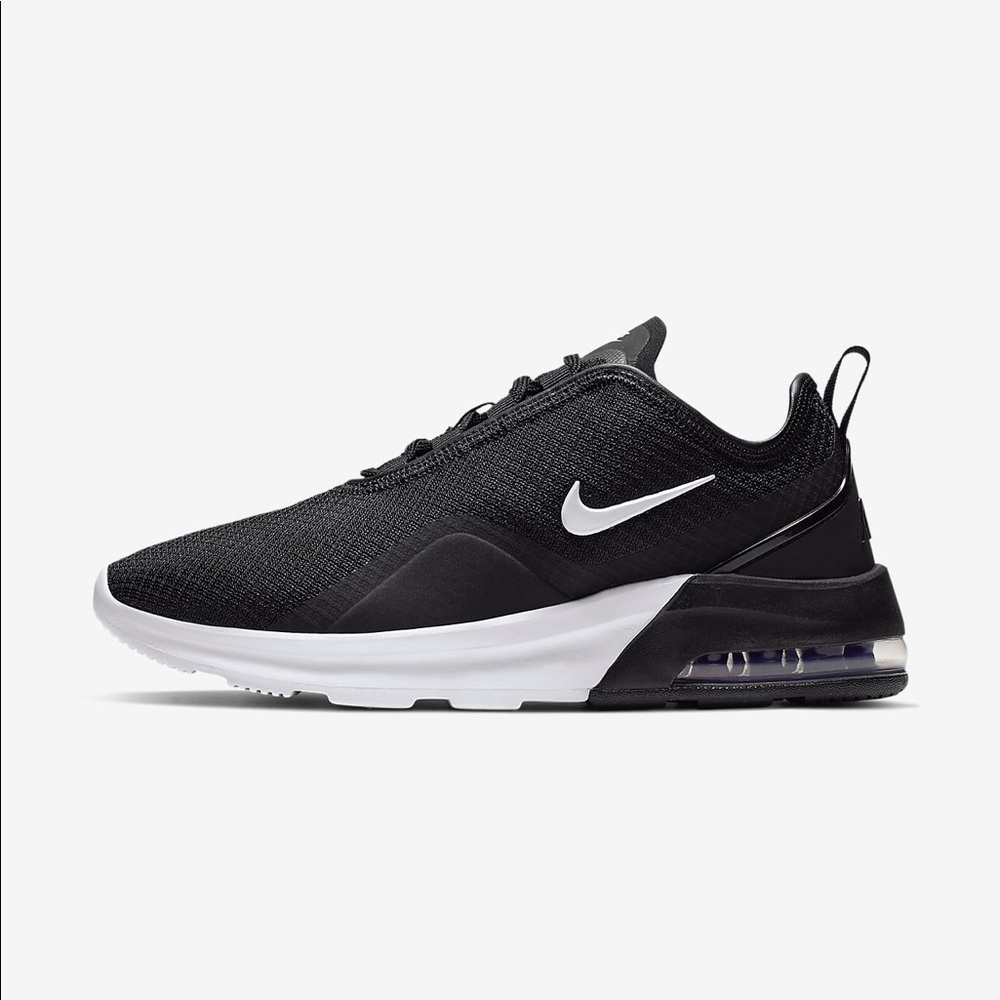 SOLD Nike Air Max Motion 2